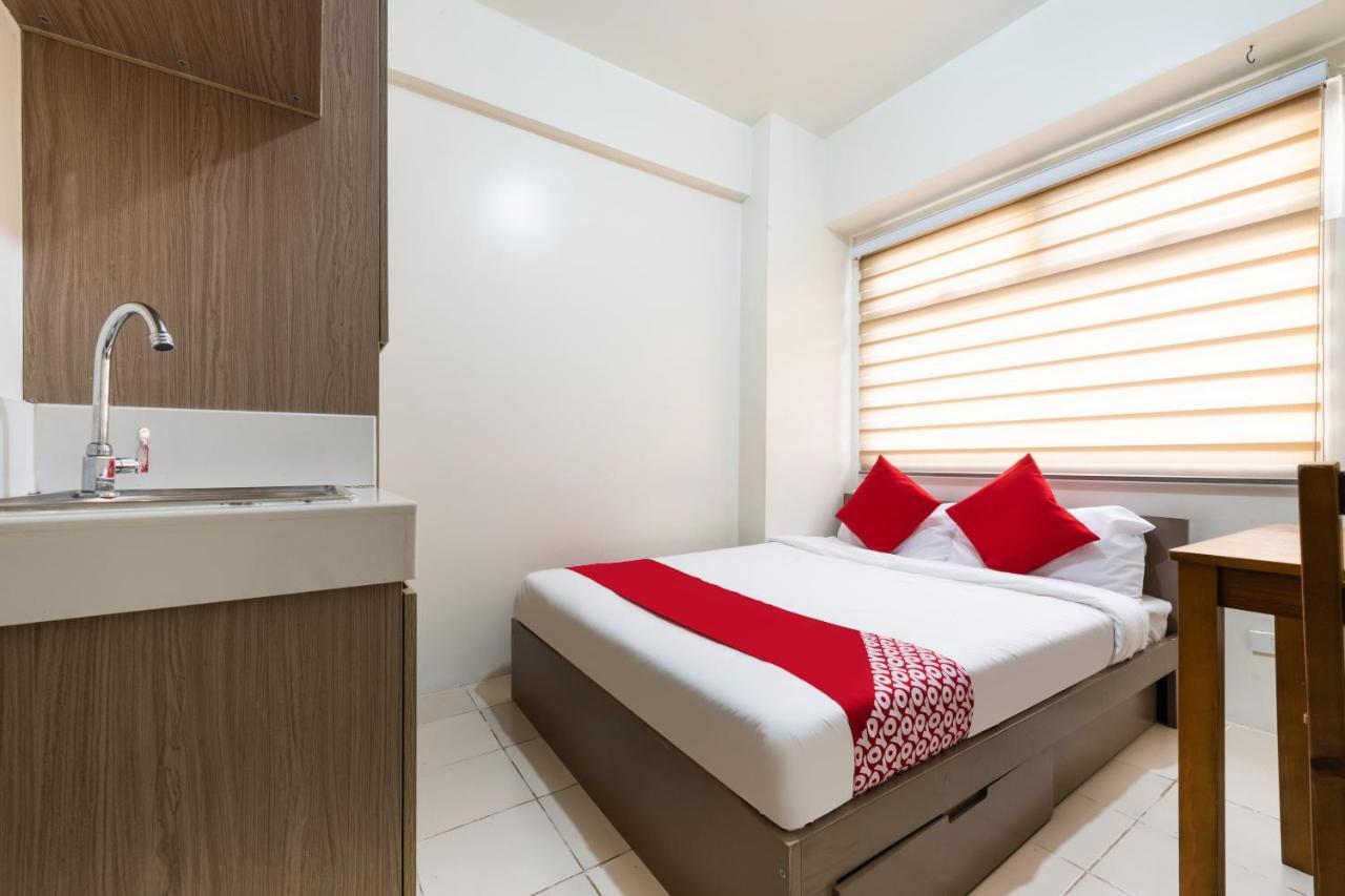 Oyo 474 Urbandeca Tower 316 - Nizami Condotel Mandaluyong Exteriér fotografie