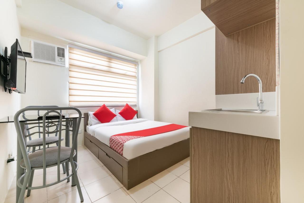 Oyo 474 Urbandeca Tower 316 - Nizami Condotel Mandaluyong Exteriér fotografie